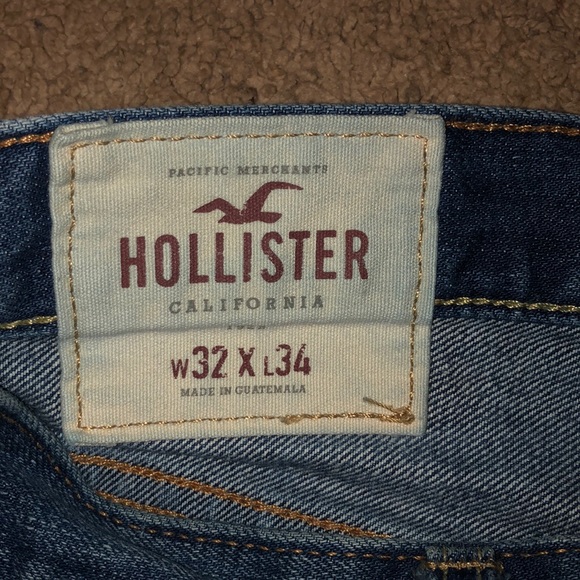 Jeans - Picture 2 of 3